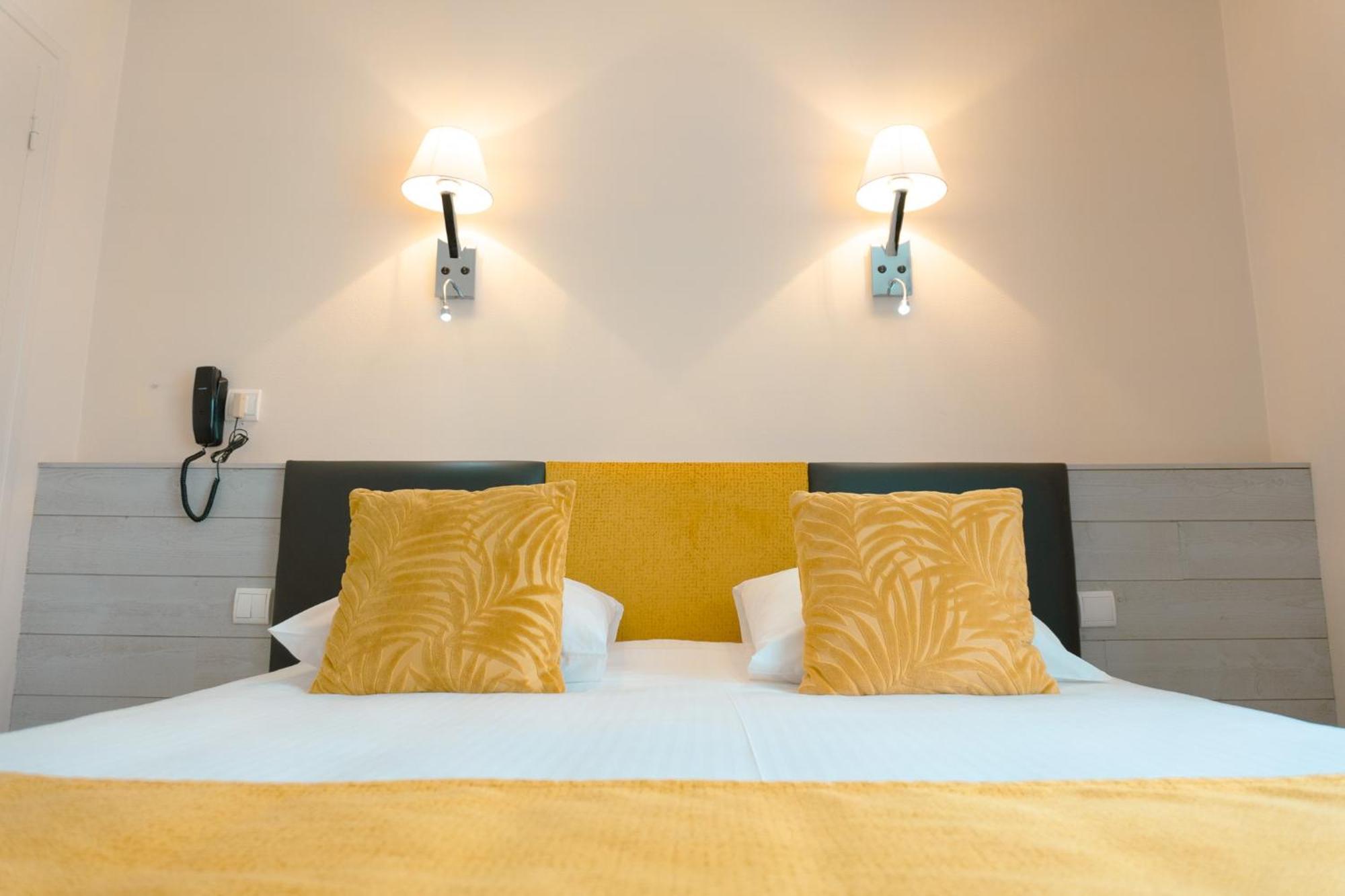 Hotel Spa & Restaurant O Pervenches Chambery Exterior photo