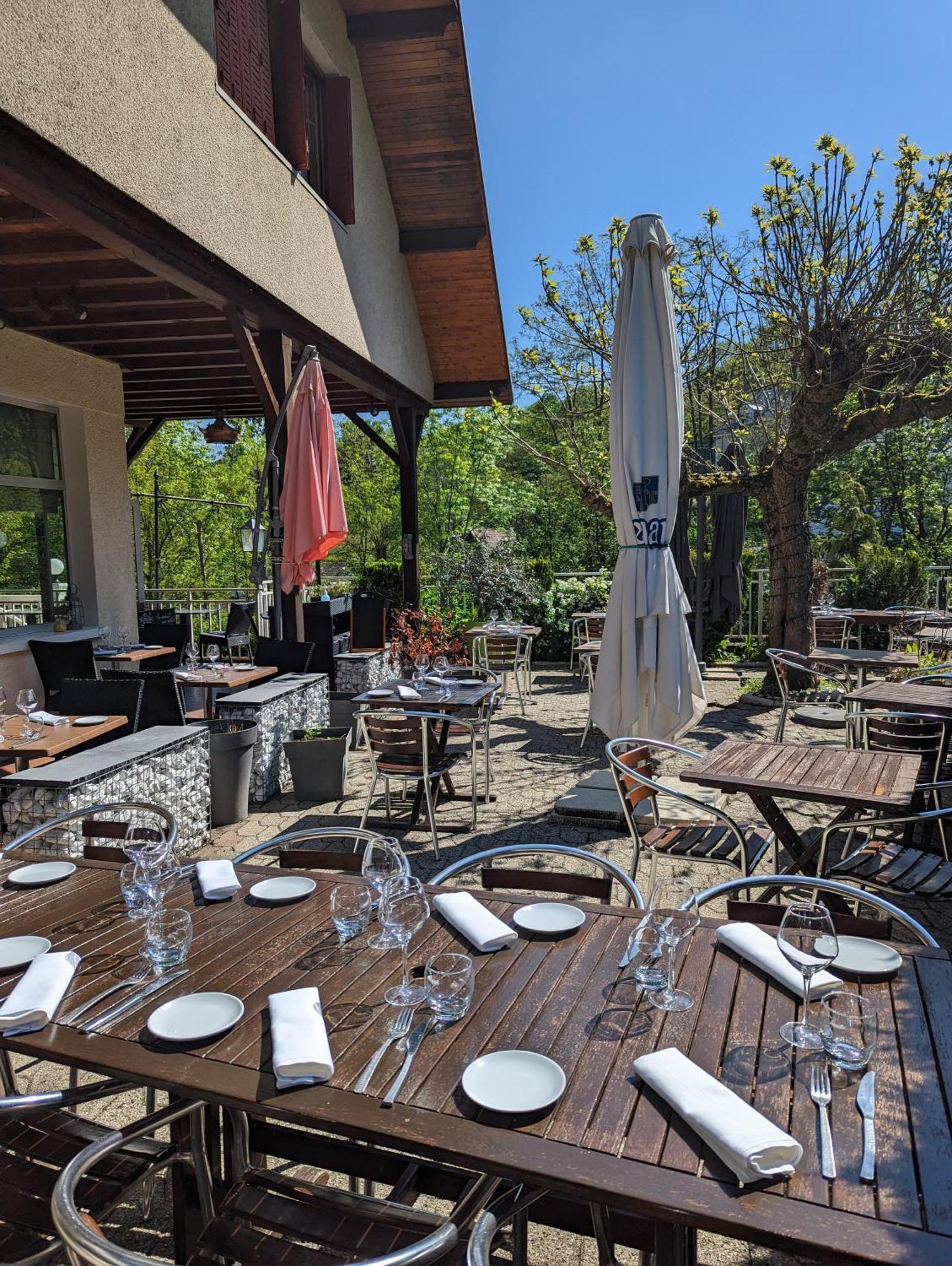 Hotel Spa & Restaurant O Pervenches Chambery Exterior photo