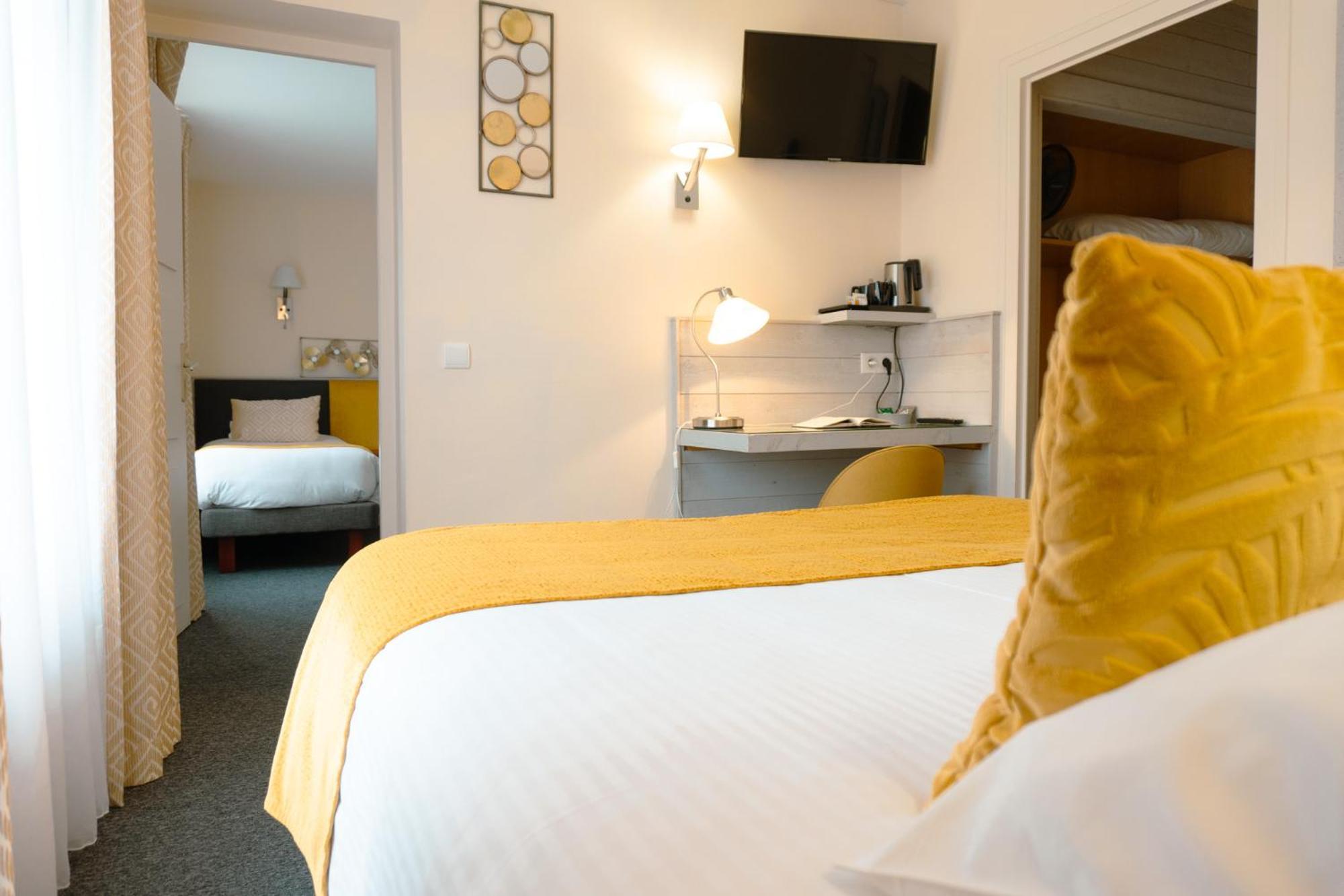 Hotel Spa & Restaurant O Pervenches Chambery Exterior photo
