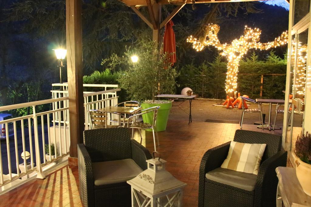 Hotel Spa & Restaurant O Pervenches Chambery Exterior photo